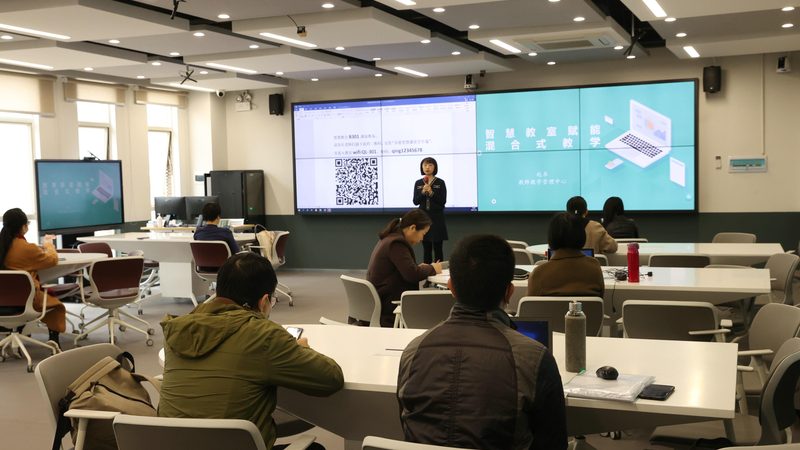 目前市面上教师资格证面试教材主要分为以下几类：