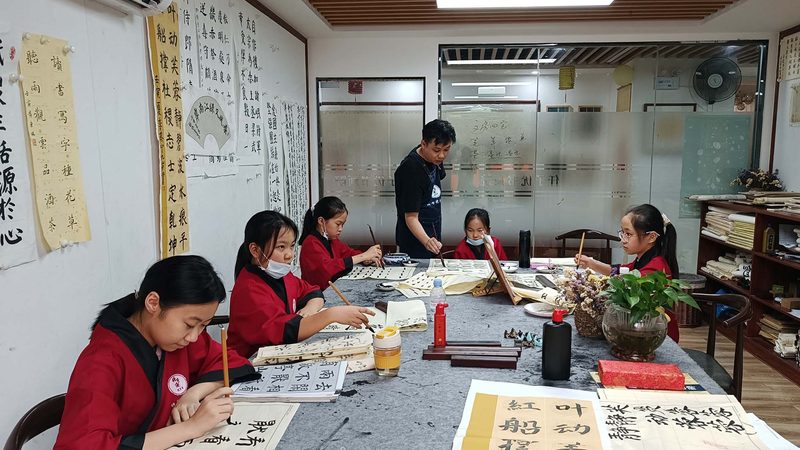 实操与理论：代理记账的两种学习路径解析